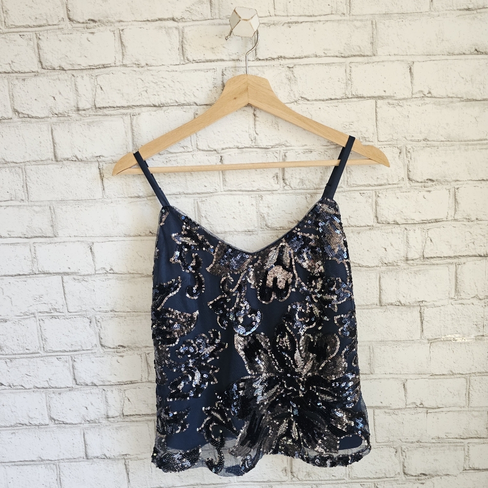 ☆ WHBM Navy Floral Sequin Cami, XSP ☆
